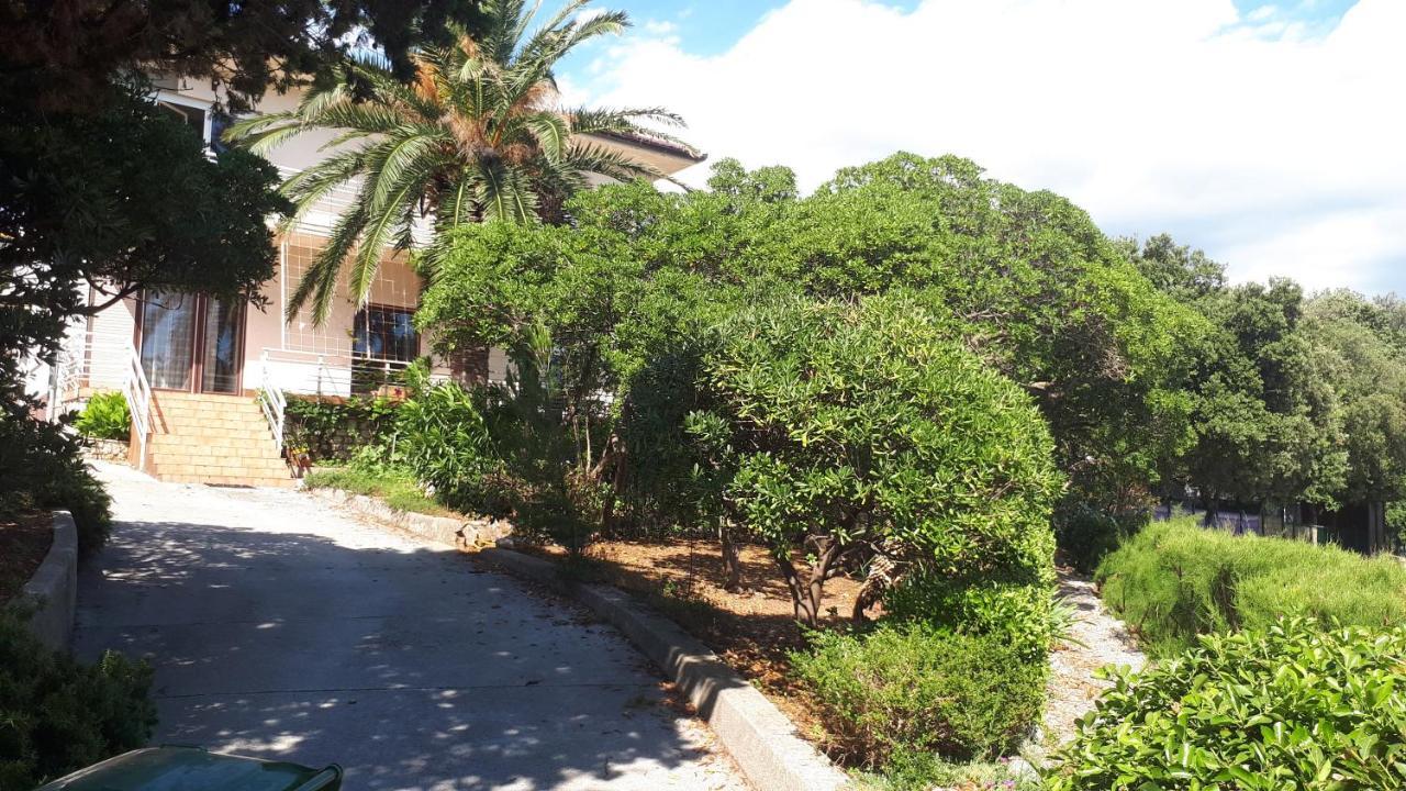 Hotel Lilianka Selce Exterior foto